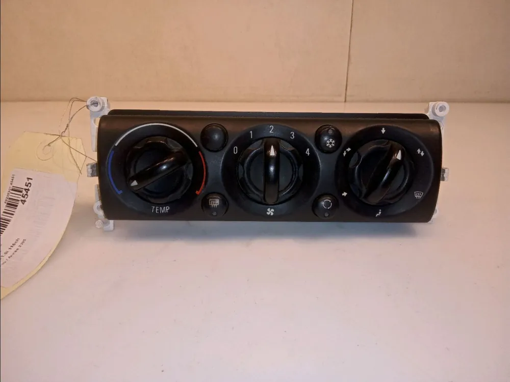 Commande de chauffage occasion MINI MINI IPhase 2 07-2004->09-2006 1.6i 116ch | Commandez en ligne